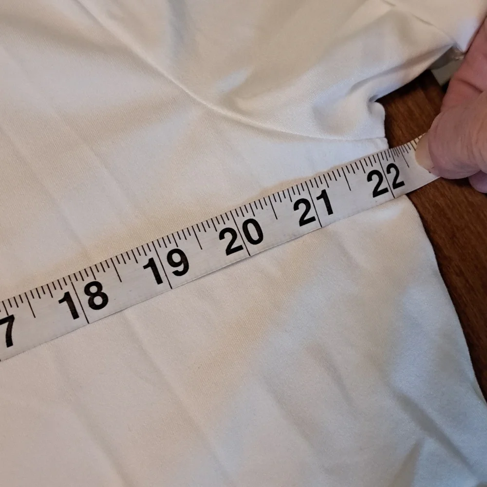 Dog mama tee/ BUNDLE ONLY 2or more items - Picture 4 of 8